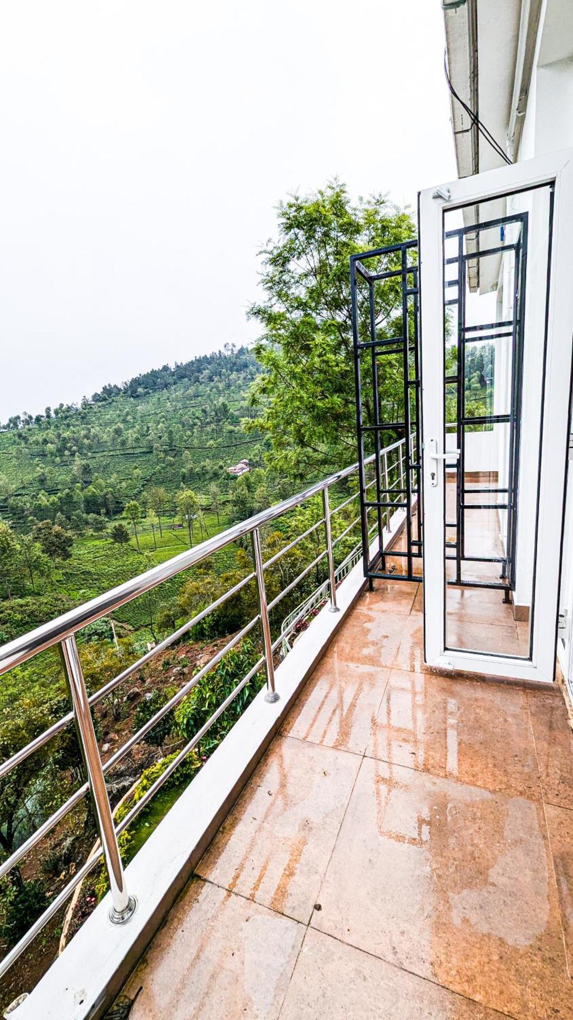 Valley View Inn, Kotagiri Bagian luar foto